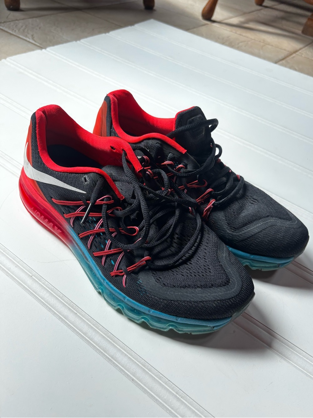 MENS Nike Air Max 2015 sneakers sz 9.5 Black Bright Crimson